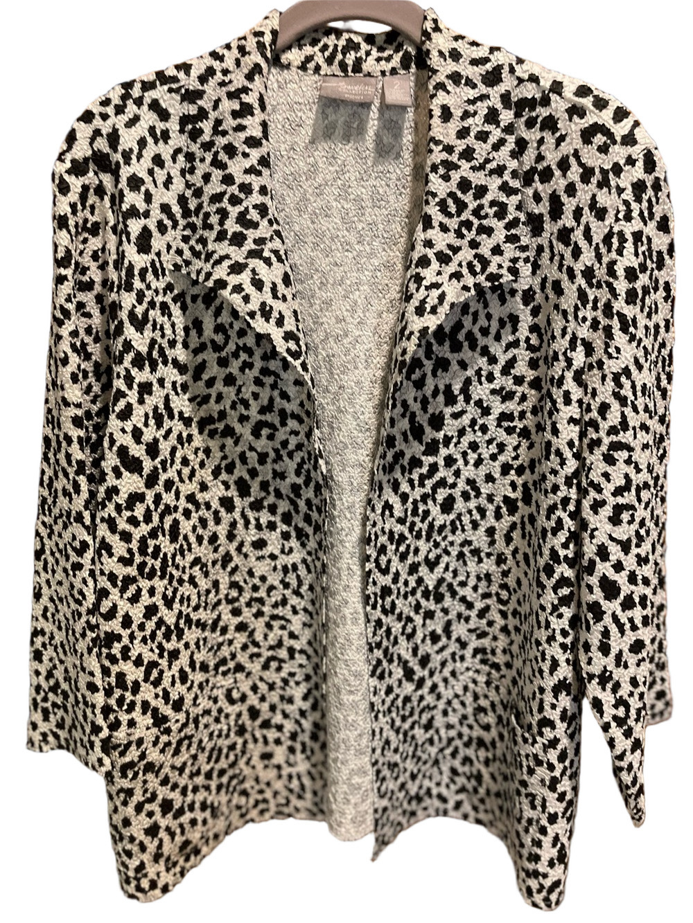 30. WOMENS CHICO’S TRAVELERS 2/L DETAIL JACKET